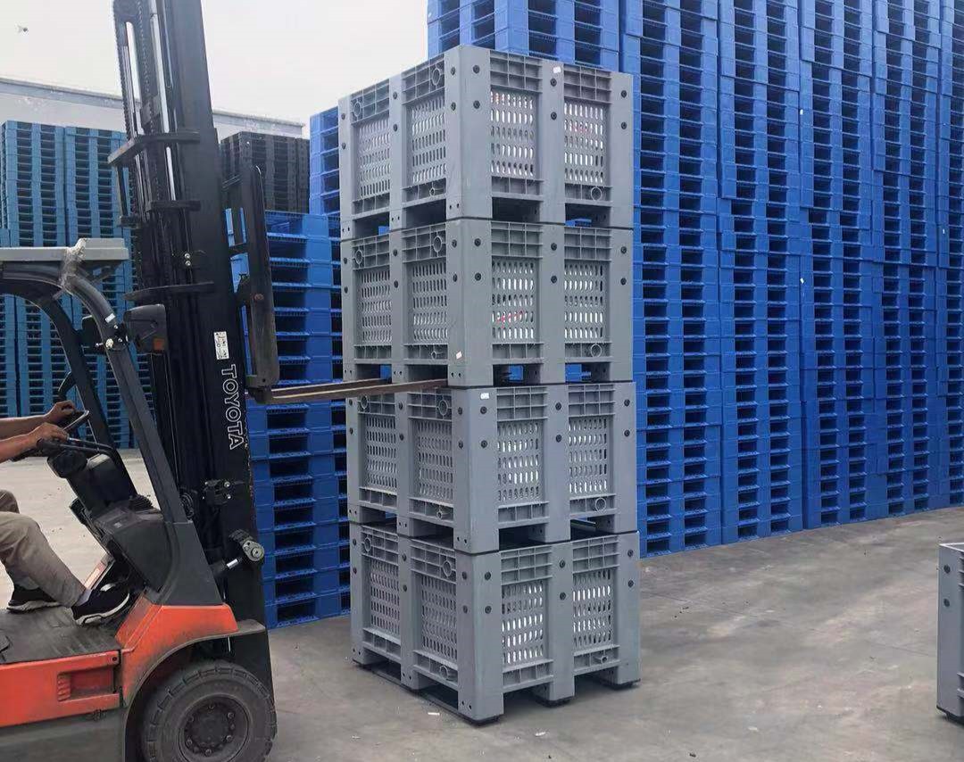積み重ね可能なプラスチックパレットバルクコンテナ
