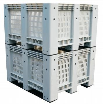 積み重ね可能なプラスチック製保管バルクコンテナ