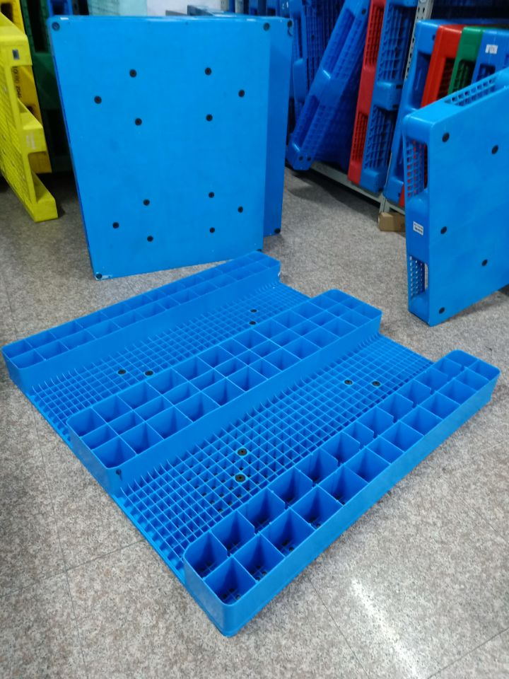 再利用可能な HDPE 角型薄型プラスチック フォークリフト パレット