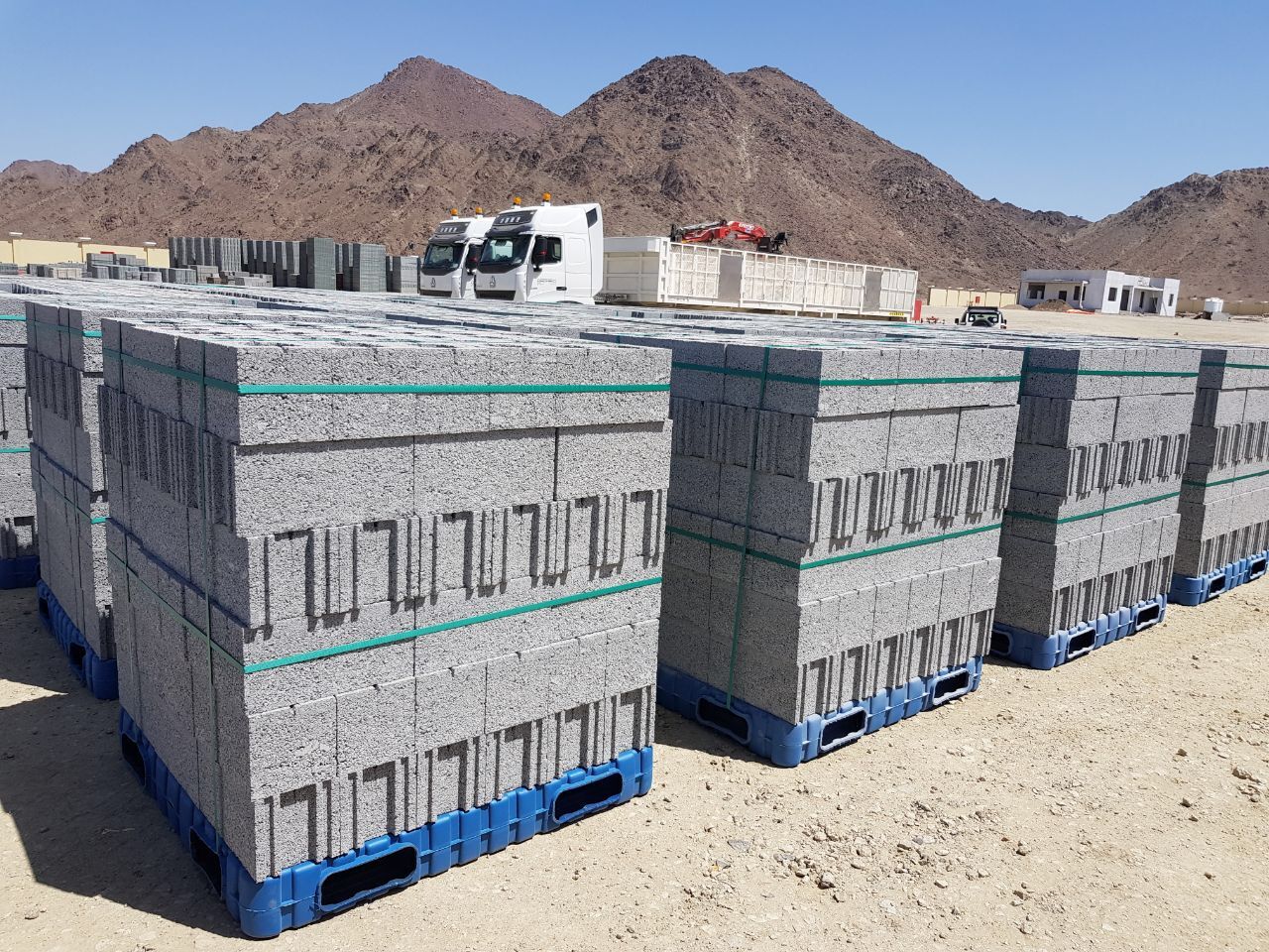 ブロー成形用プラスチックパレットの使用例2