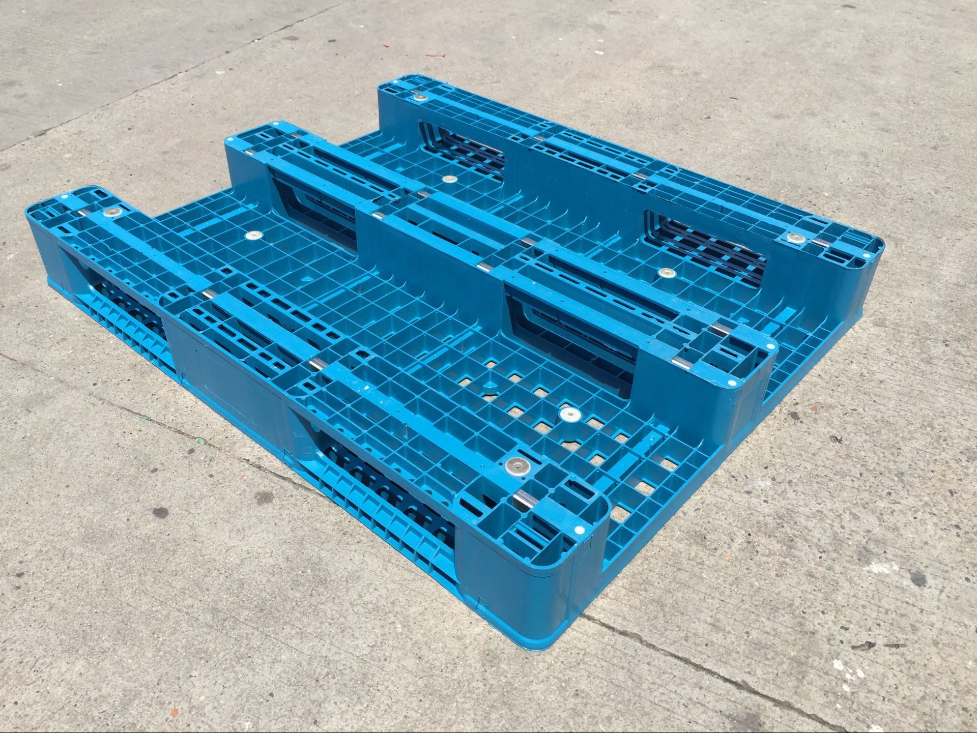 HD3RGWS1210I 衛生的な 3 ランナー オープンデッキ ラック収納可能なプラスチック パレット