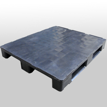 3 ランナークローズドデッキプラスチックパレット L1200*W1000*H140mm