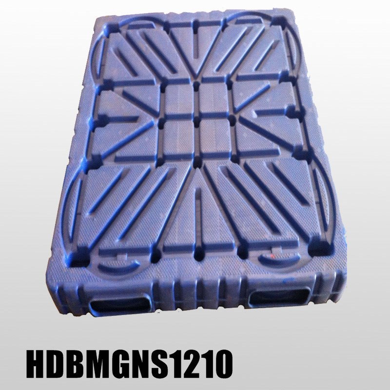 ブロー成形プラスチックパレット