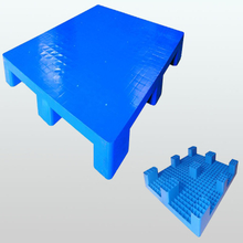 9フィートのプラスチックパレット、クローズドデッキ