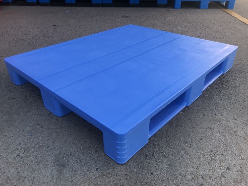 耐久性の高いプラスチックパレット: 耐久性、多用途性、持続可能性
