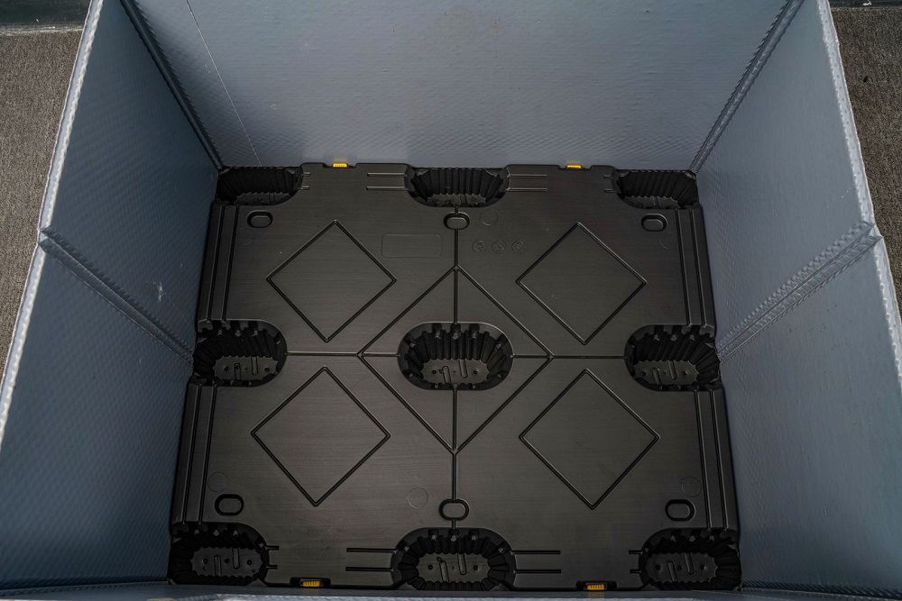 1200 x 1000 バルクストレージ折りたたみ式プラスチックパレットスリーブボックス