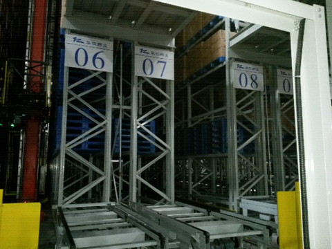 プラスチックパレットの積載量に影響を与える要因は何ですか?