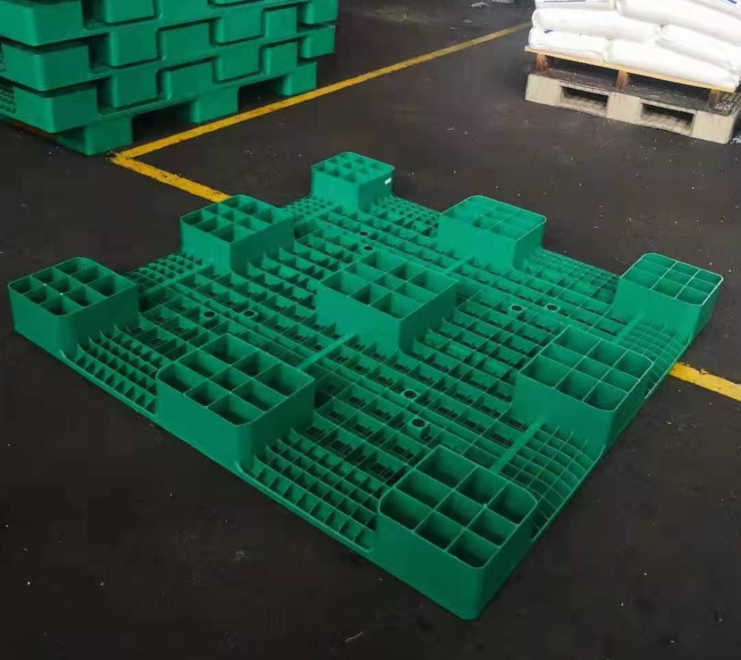 大きな正方形の緑のオープンデッキ入れ子式プラスチックパレット