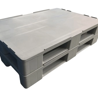 プラスチック製のパレットとボックスが AS/RS の効率を高める仕組み