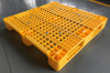 自動化のための黄色の正方形 HDPE ラックマウント可能プラスチック パレット