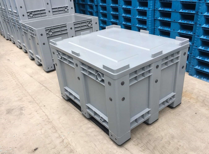 蓋付き固体積み重ね可能な保管プラスチックバルクコンテナ