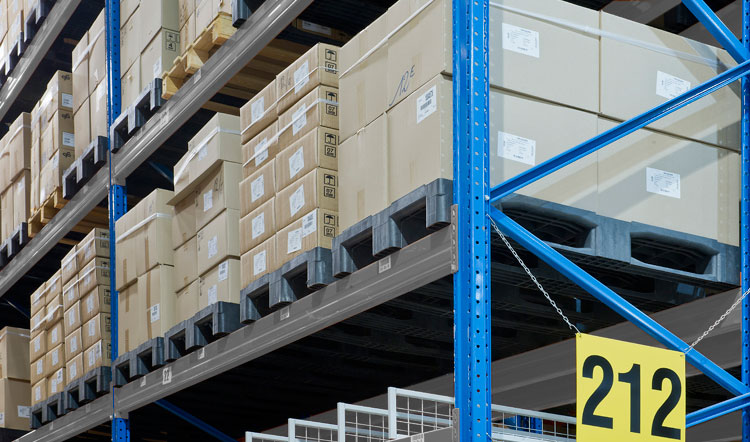 倉庫保管と物流の重要な用途。