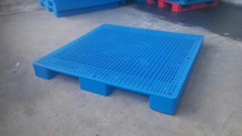 再利用可能な HDPE 角型薄型プラスチック フォークリフト パレット