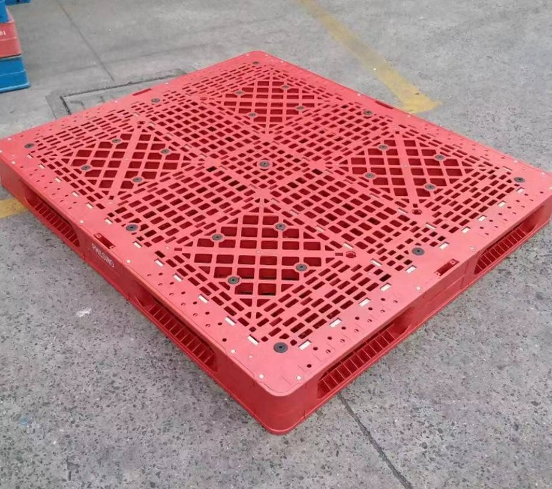 赤いメッシュ鋼強化二重積み重ねプラスチック パレット