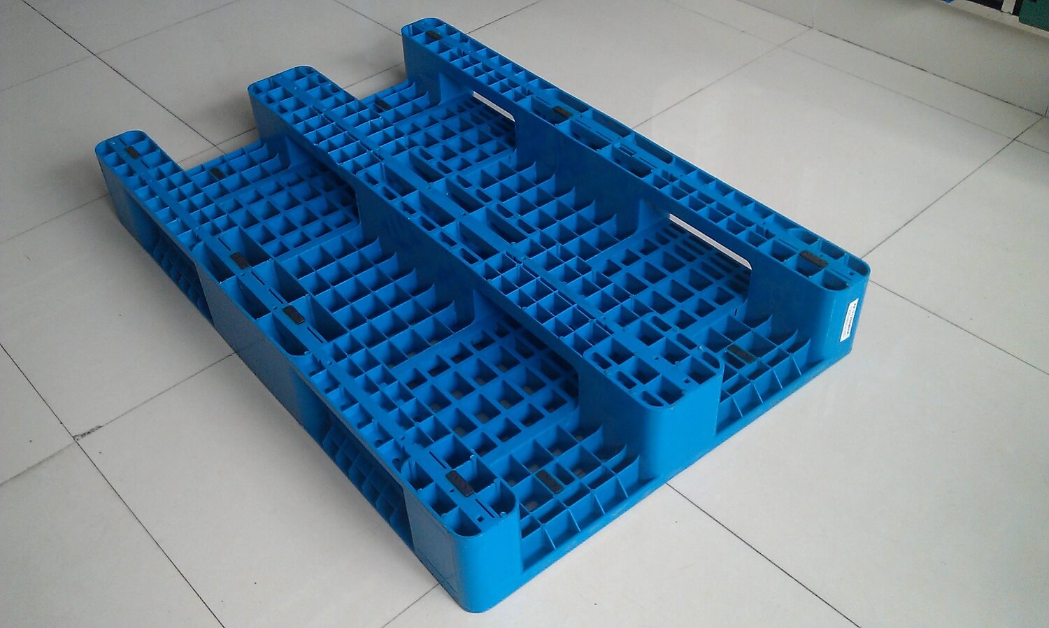 32 x 48 工業用スチール強化リサイクルプラスチックユーロパレット