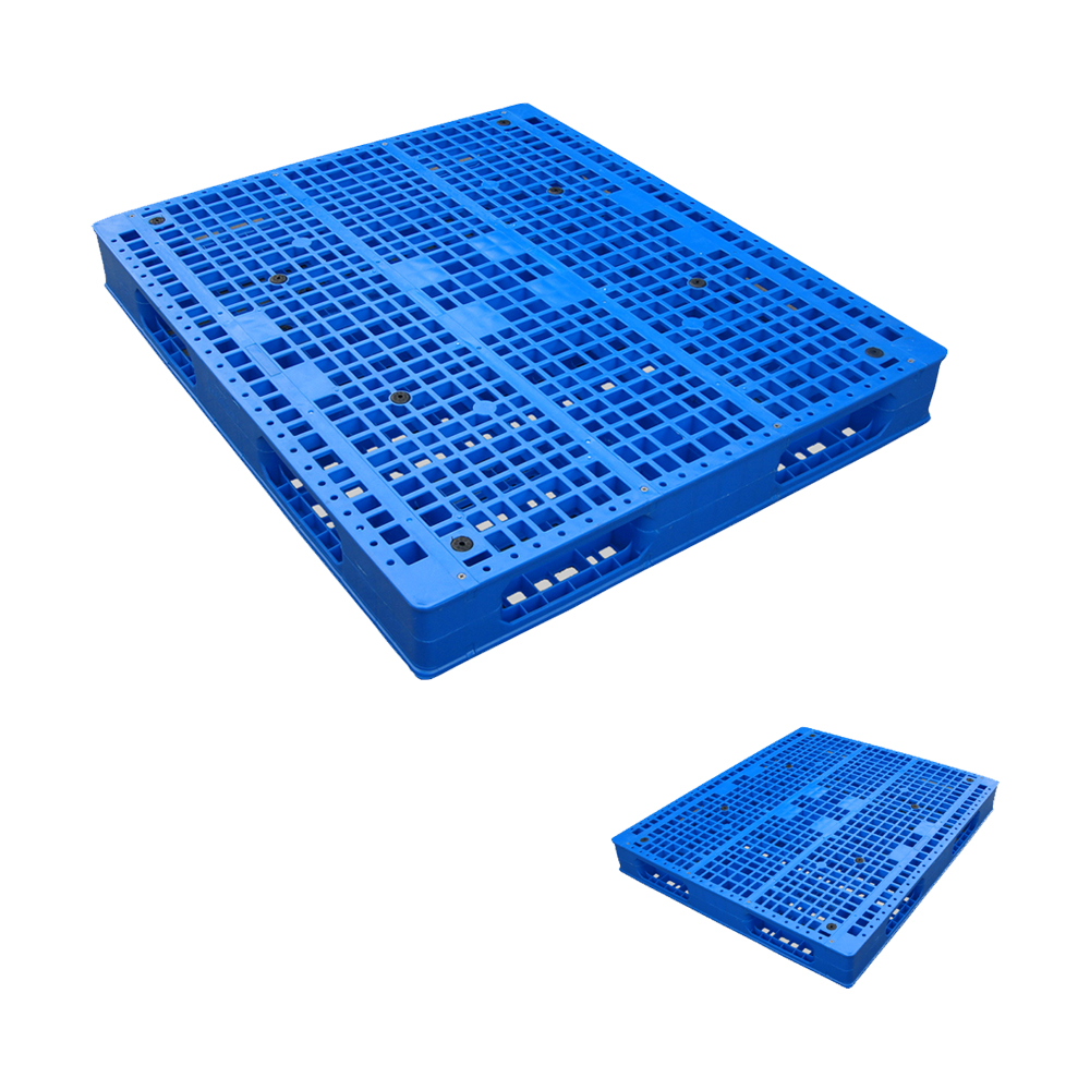 青の積み重ね可能なオープン デッキ プラスチック パレット 1300 x 1100