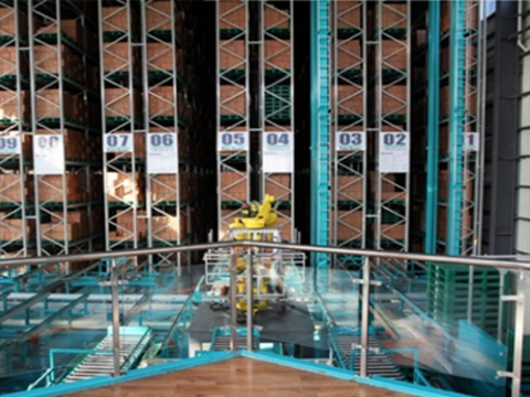 プラスチックパレットの材質は何ですか？