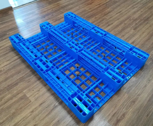 オートメーション用の長いメッシュラックマウント可能なプラスチックフォークリフトパレット