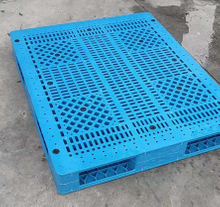 標準サイズの両面ラックマウント可能なプラスチック溶接パレット