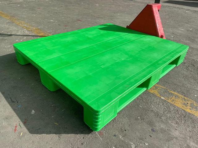 卸売1200 x 1000グリーン3ランナーHDPEプラスチックパレット